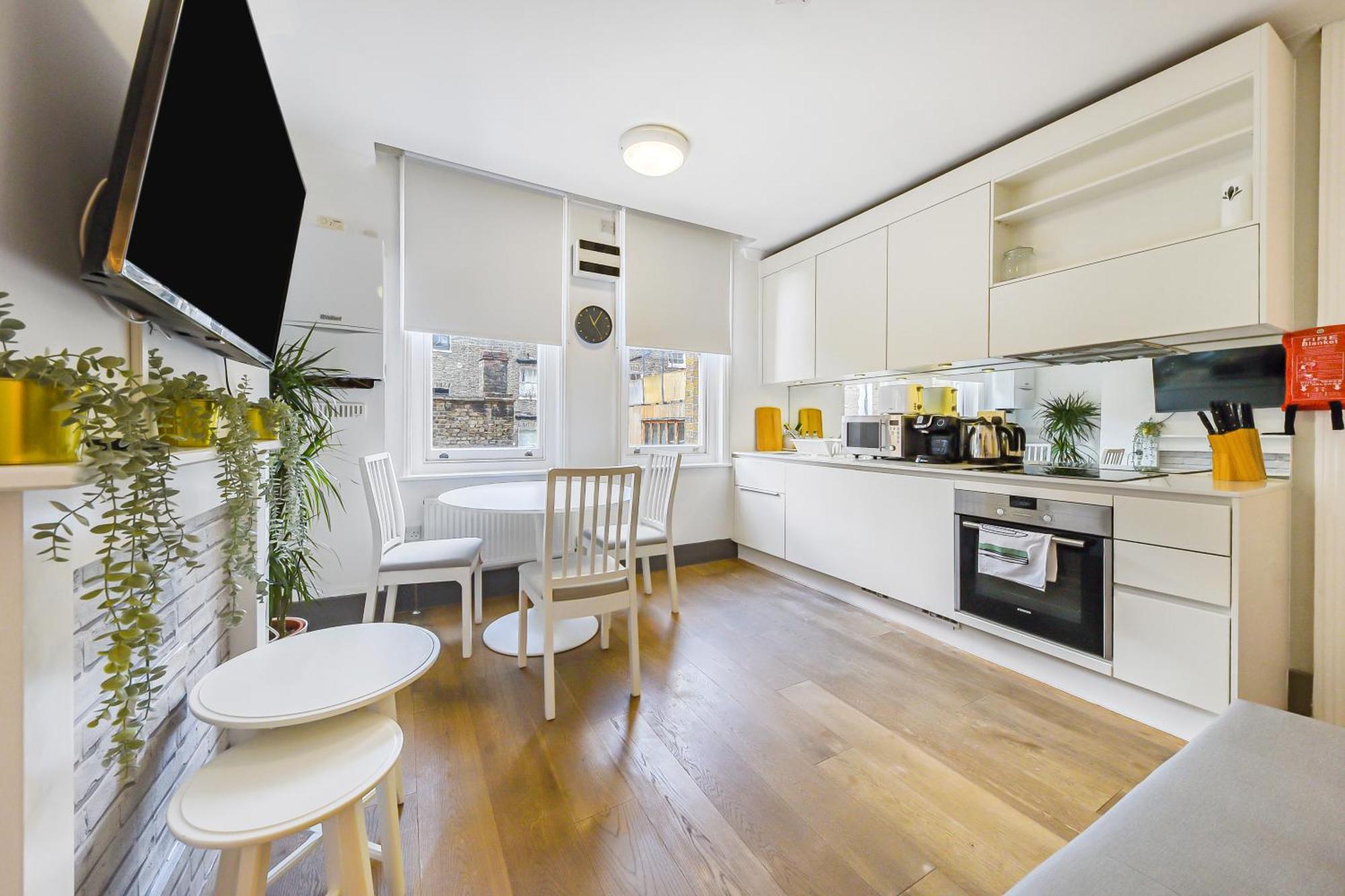 Modern One Bedroom In Fitzrovia, Central Londres Extérieur photo